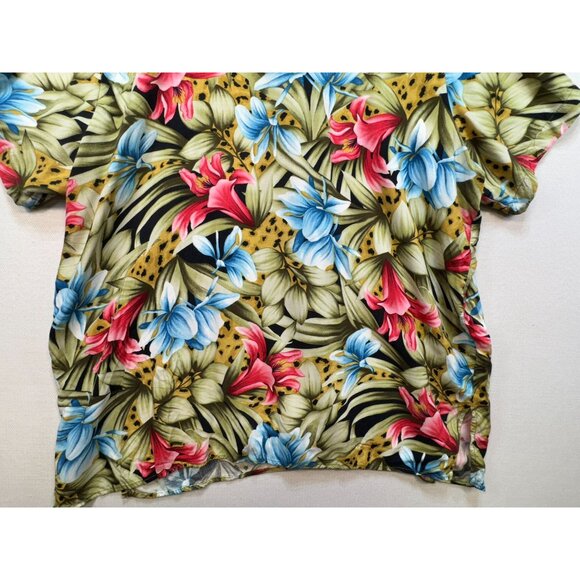 Bentley Womens Hawaiian Button Up Shirt Size 26W Tropical Floral Collared Summer - Picture 9 of 11